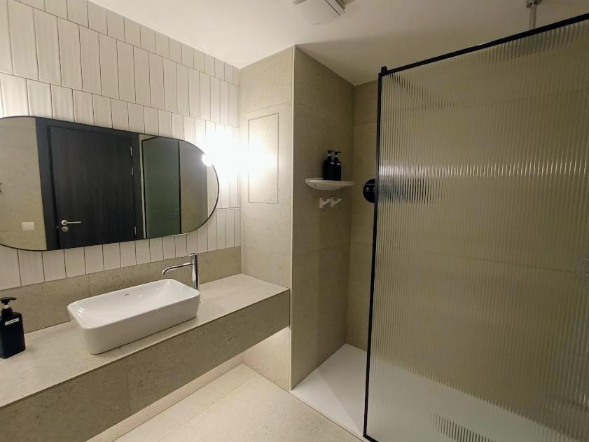 Apartamentos Orvay San Antonio  Eksteriør billede